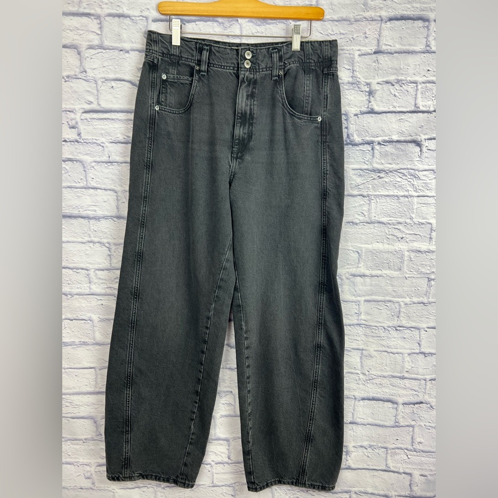 Free People distressed jeans - Picture 10 of 10